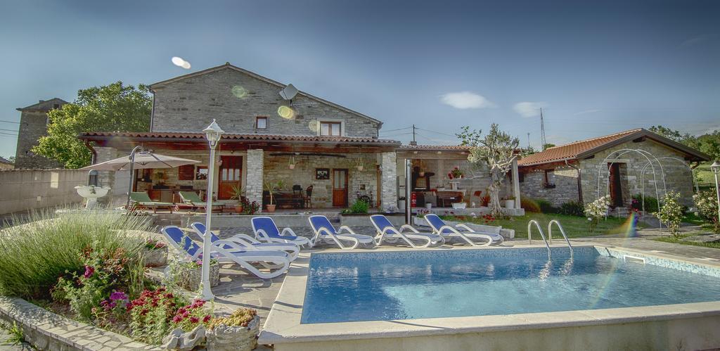 Vila Vesna Grožnjan Exterior foto